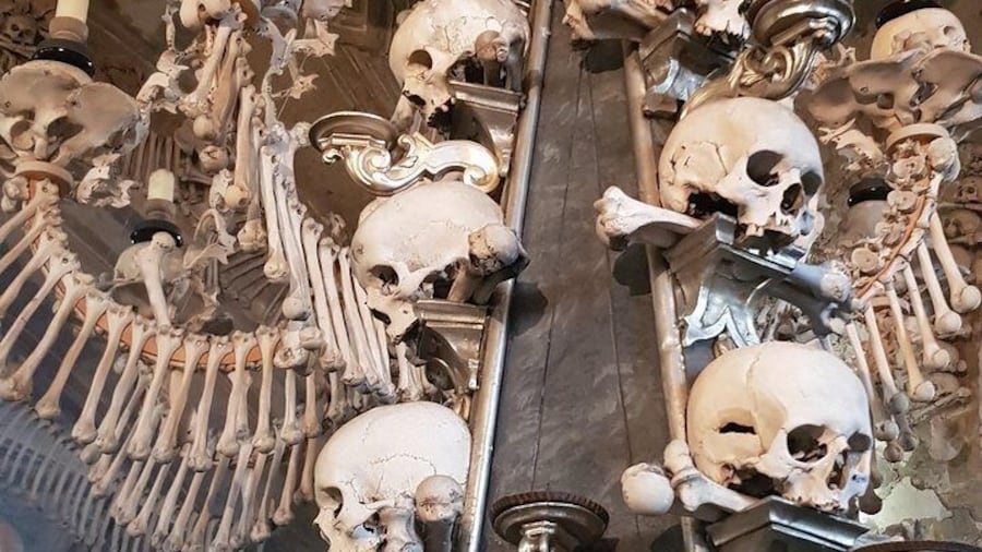 Kutná Hora and Bone church - private tour with PERSONAL PRAGUE GUIDE