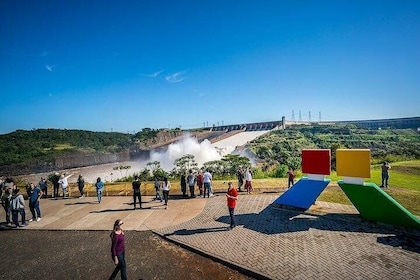 Itaipu Dam & City Tour Gran Meliá Iguazú Exclusive Private Tour