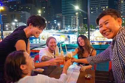 Bangkok Bar Hopping Night Tour with Tuk Tuk Ride in Siam