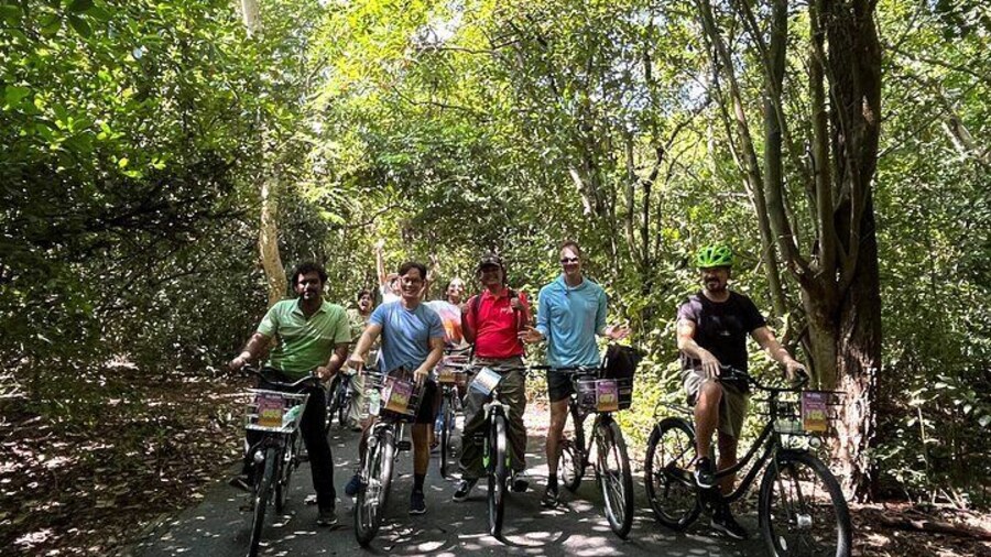 Bangkok Green Oasis Nature Bike Tour