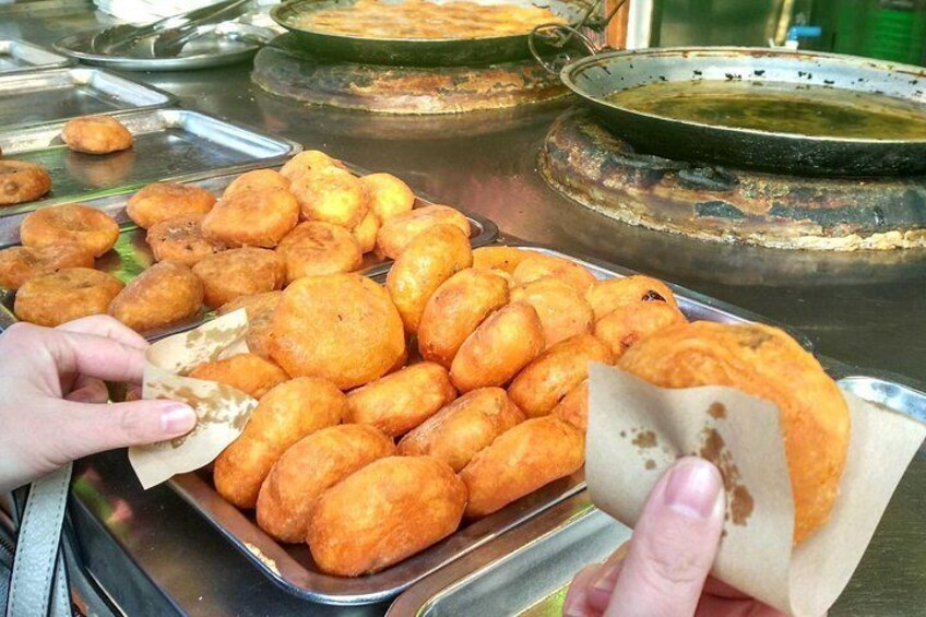 Xian Foodie Walking Tour with Great Mosque Visiting