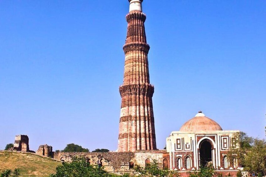 Qutab Minar ( Delhi )