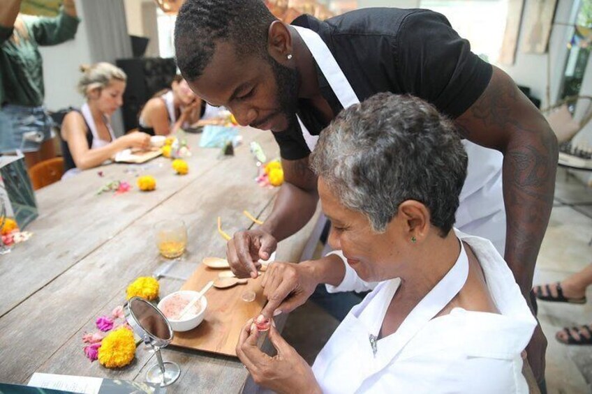 Organic Makeup Workshop