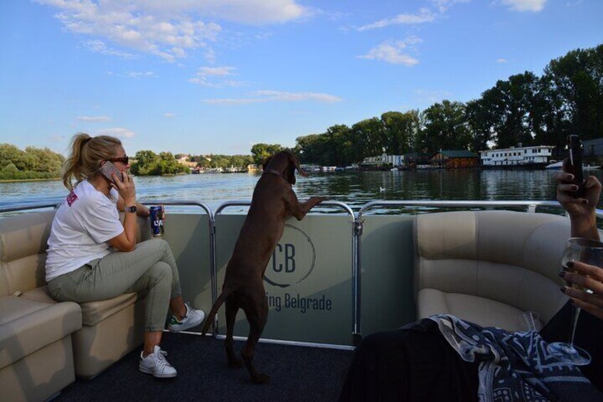 2-Hours Sightseeing Boat cruise with Drinks