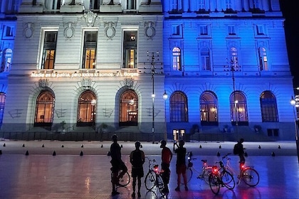 Experience the Night of Buenos Aires with E-BIKE