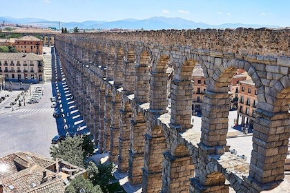 Segovia Day Trip with Private Driver and Guide from Madrid