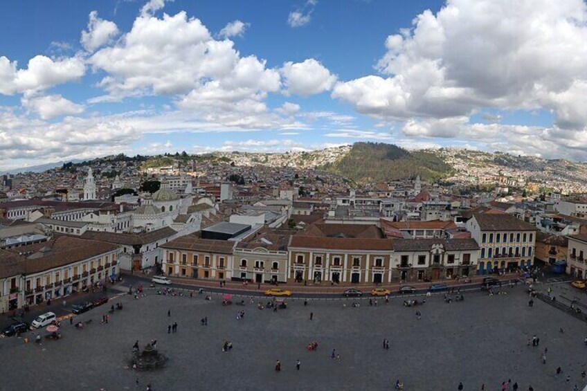 Deep immersion in the history, culture and gastronomy of Quito.