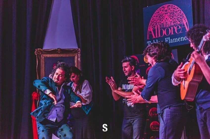 Flamenco in the Center of Granada