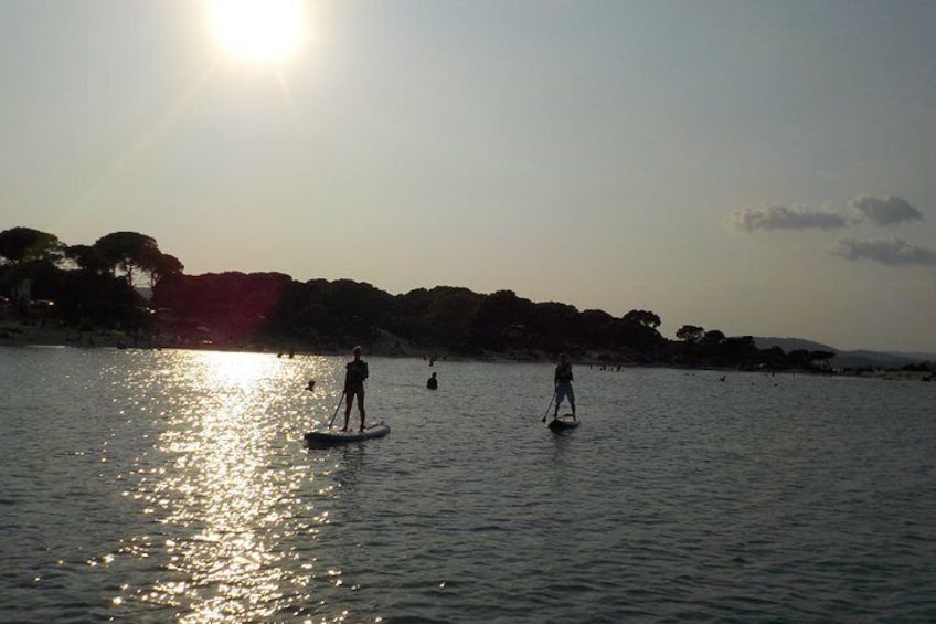 Guided stand up paddle (SUP) lesson and tour