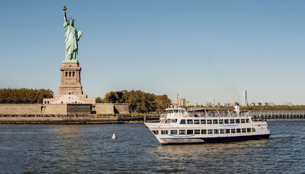 New York City Downtown Sightseeing Cruise