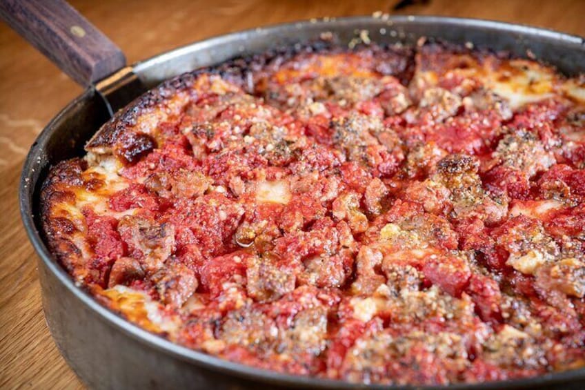 Deep Dish Pan With Caramelized Cheese Crust