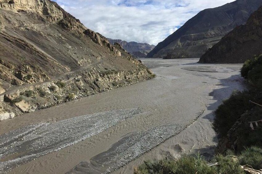 Kali gandaki river at lower mustang