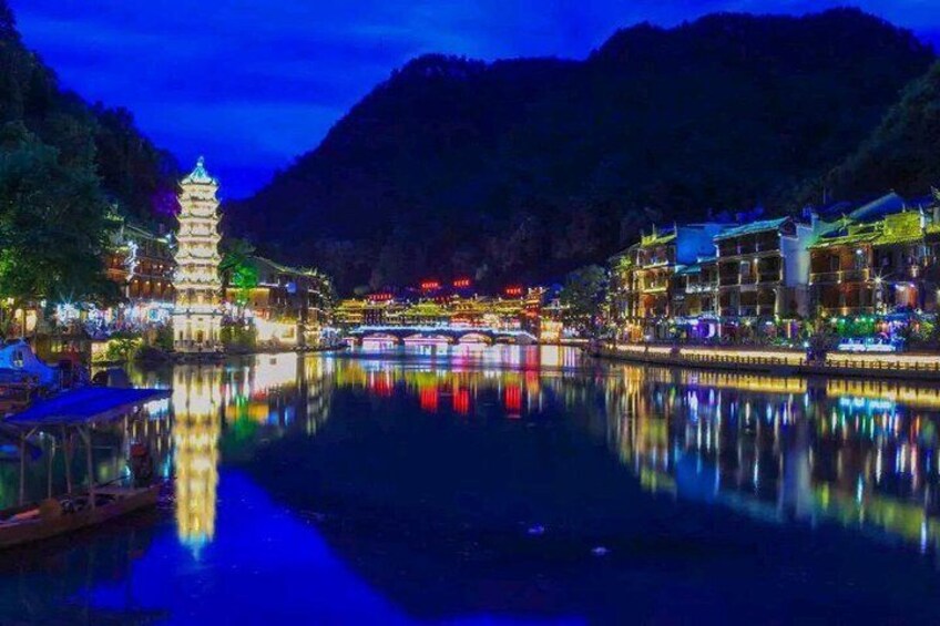 5 Days and 4 Nights Zhangjiajie and Fenghuang Private Tour