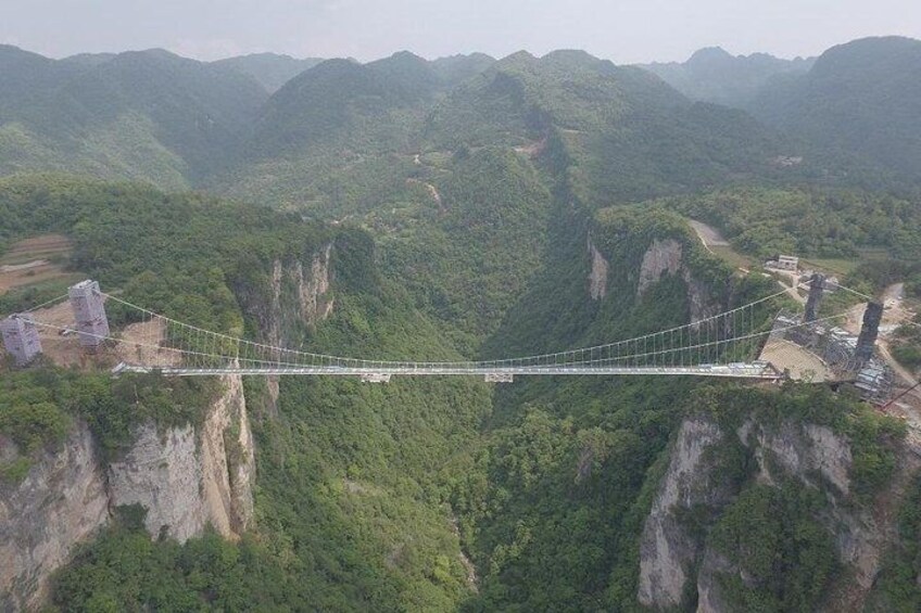 Day Tour for Tianmen Mountian and The Longgest Glass Bridge in the world