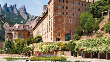 Montserrat Day Trip with Train Ride & Audiovisual Show