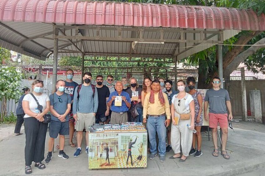 Tuol Sleng Genocide Museum (S-21) and Choeung Ek Killing Fields Tour