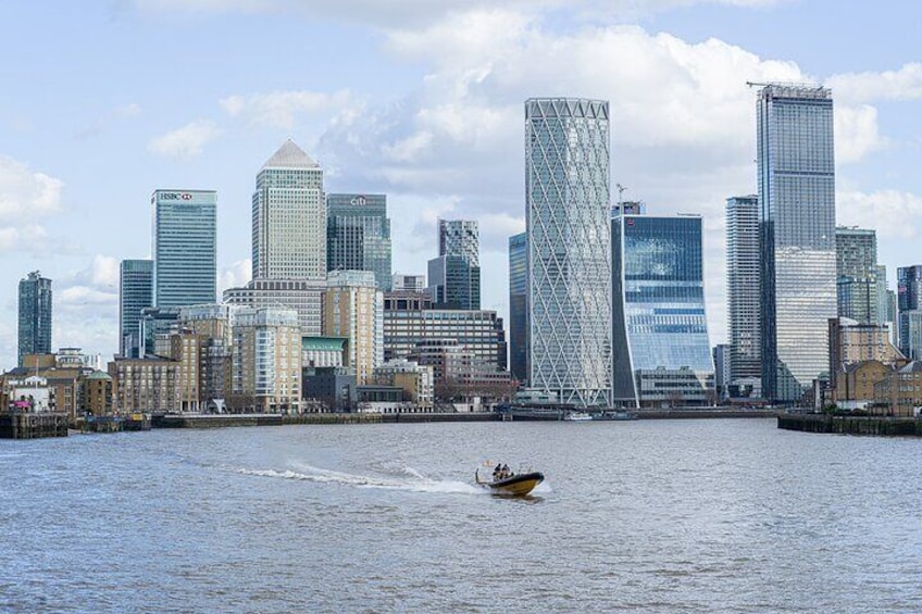 Canary Wharf boat tour