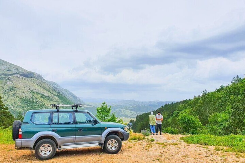 Olympic Mountains 4x4 Photo Safari Tour from Sarajevo