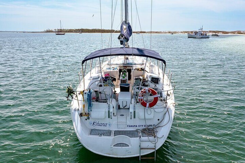 Private Luxury 50ft Sailing Yacht for Snorkel Dolphin Beach Hop