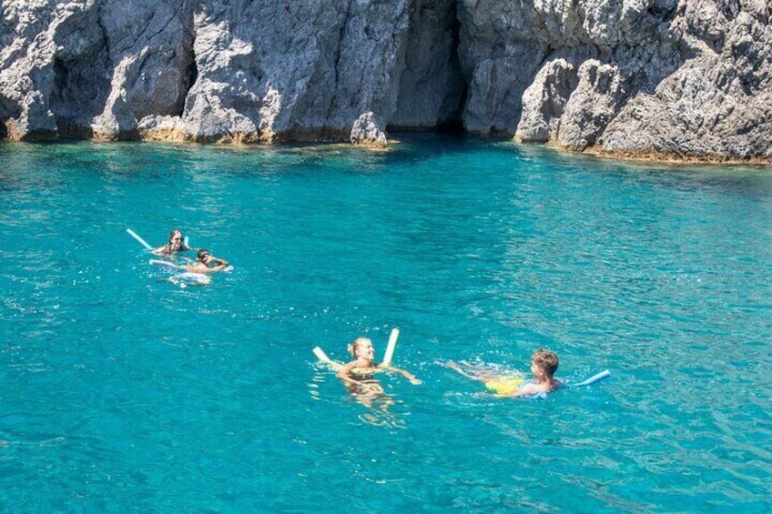 Swimming Trip Bay-to-Bay Full-Day tour with Transfers