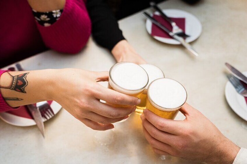 Malaga Food Tour: Tapas, Drinks and Delights with a Local