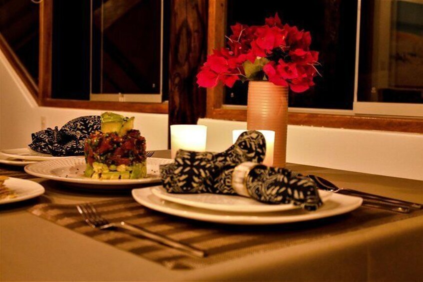 Show item 4 of 14. Table setting