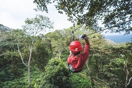 Combo Tour: Extreme Zipline + Thermal Spa in Arenal