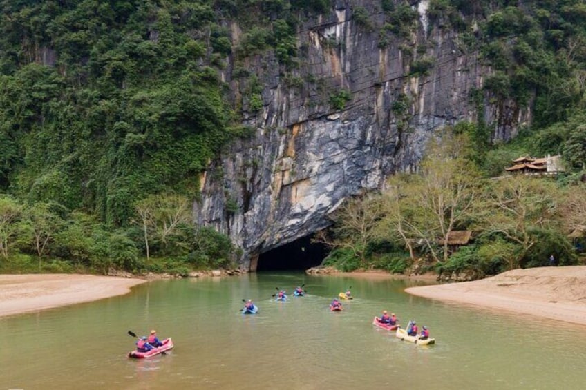 Phong Nha Cave Kayak Tour 1 Day
