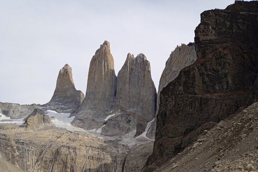 Trekking Base Torres del Paine Imperdible