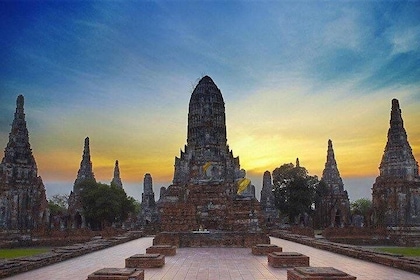 Ayutthaya's Top Attractions & Heritage Boat Ride from Bus Station