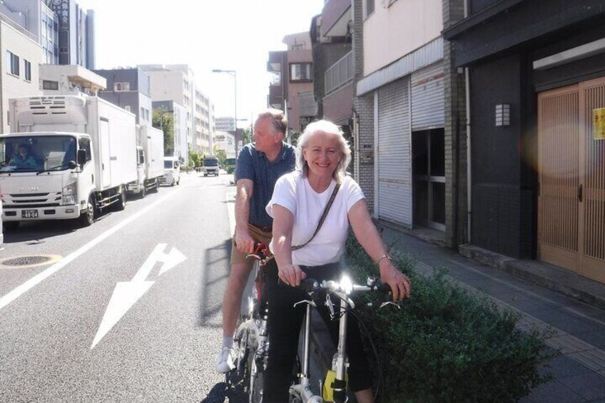 Tokyo downtown bicycle tour Tokyo Backstreets Bike Tour