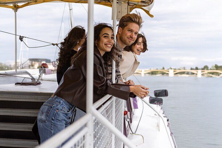 Downtown Sightseeing Cruise