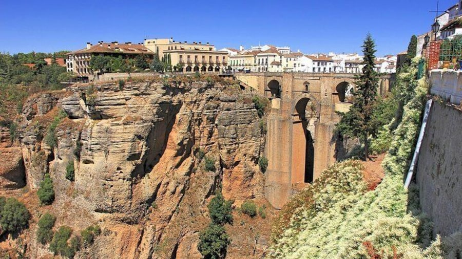 The city of Ronda and its impressive view from one of its viewpoints.