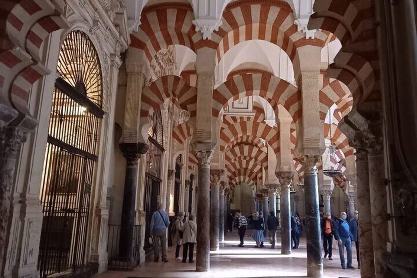 The Mosque inside