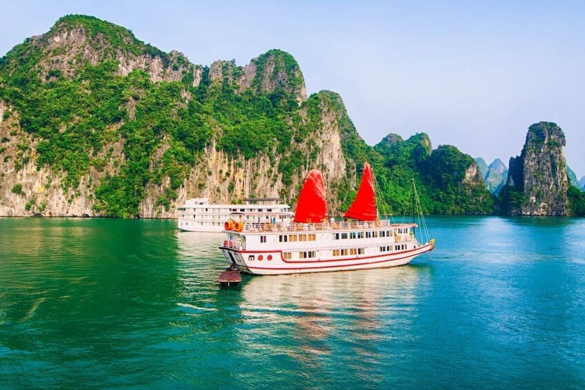 3-Day Halong Bay Tour