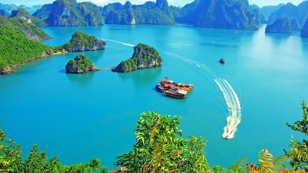 Panoramic view of Halong Bay