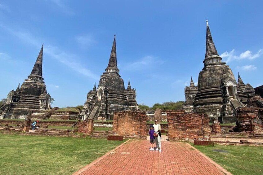 Bangkok Full Day Ayutthaya landmark Guided Tour