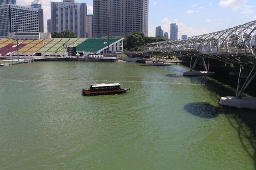 Singapore Panoramic Sightseeing Private Tour with River Cruise