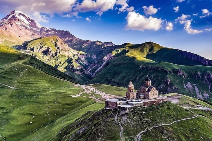 Full Day Tour in Kazbegi Ananuri Gudauri Gergeti