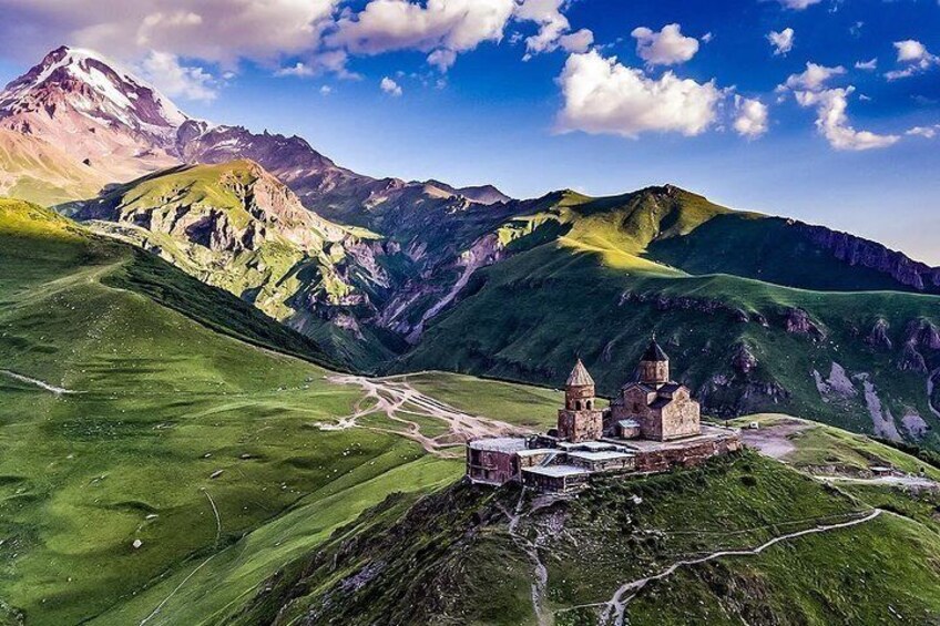 Full Day Tour in Kazbegi Ananuri Gudauri Gergeti