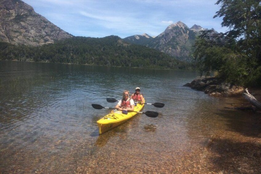 Half a day of kayaking on Lake Moreno in private service