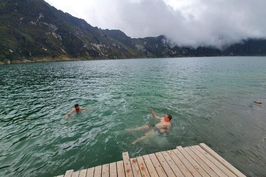 Cultural Tour Laguna Quilotoa: Hiking and Descent to the Lagoon all included