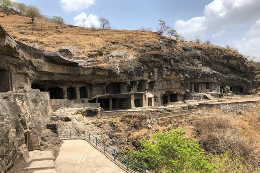 Audio Guided Tour Of Ellora Buddhist Caves, Aurangabad
