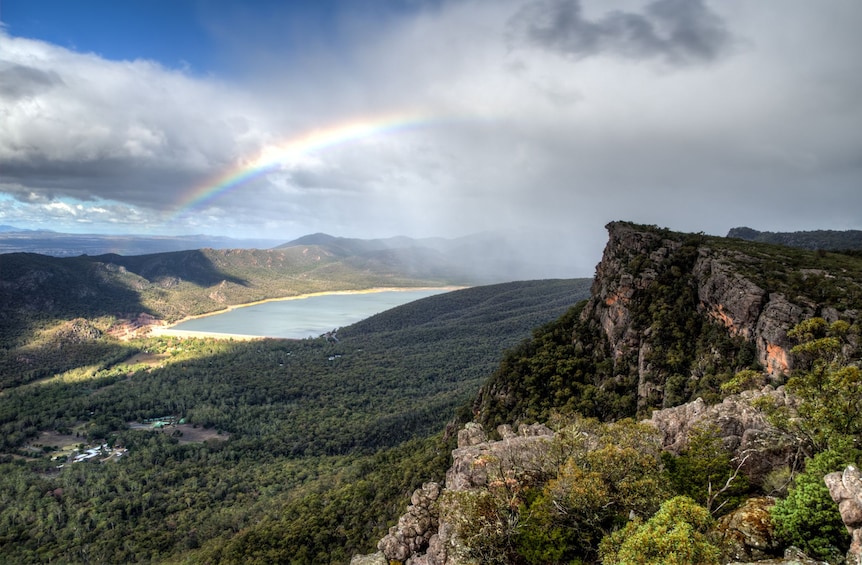 Small Group Grampians National Park & Kangaroo Trek