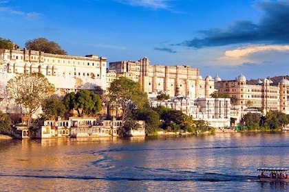 Private 02- Day Udaipur Tour Return Flight From New Delhi