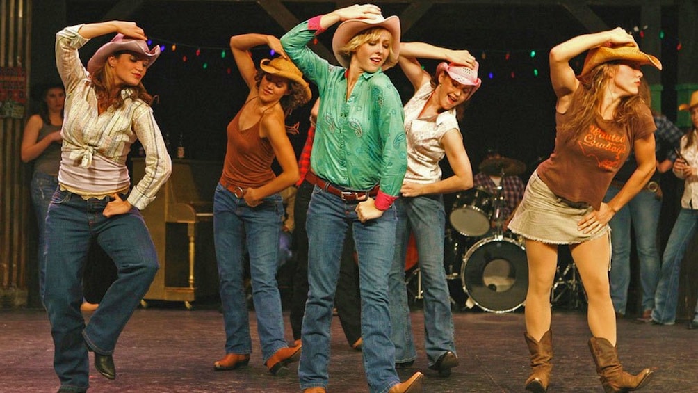 Cowgirls performing at the Rancho Texas Lanzarote