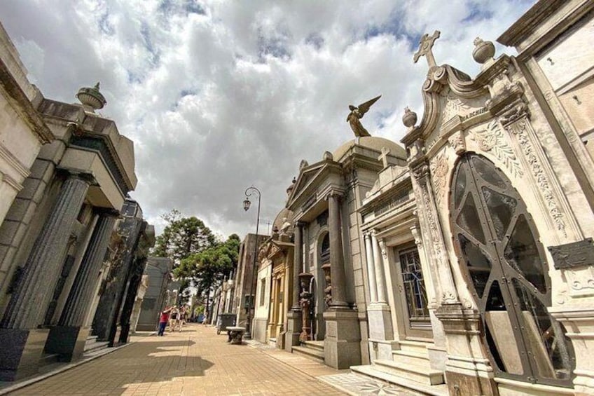 Recoleta Cemetery