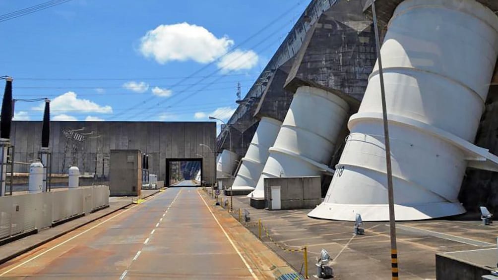 The top of the Itaipu Dam in Iguazu