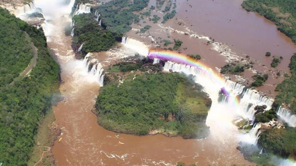 The Iguazu Falls straddle the border between Argentina and Brazil