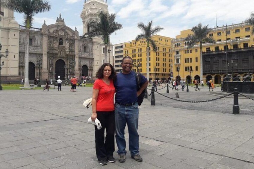 Private city tour Lima + Catacombs Museum (04 hours)